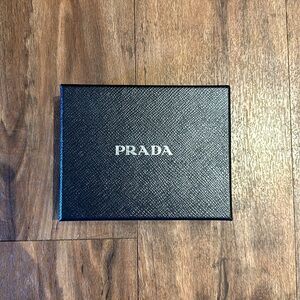 Prada Wallet box